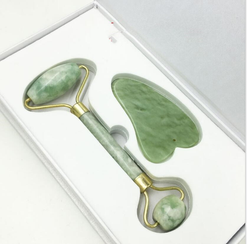 Jade Roll Massager Relieves Facial Tension Jade Roll Massager Relieves Facial Tension